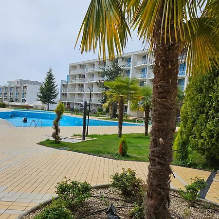 студио за гости на сарафово Appartement *