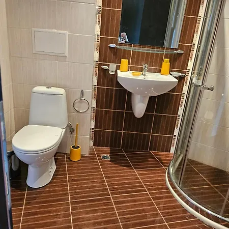 студио за гости на сарафово Apartamento *