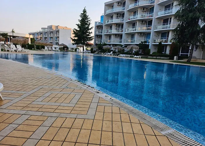 студио за гости на сарафово Apartamento *